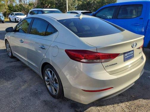 2017 Hyundai ELANTRA Limited