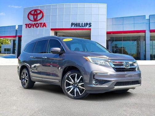 Modern Steel Metallic 2019 Honda Pilot Touring 8-Passenger