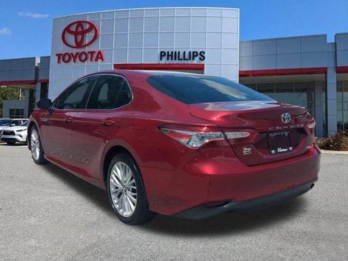 2018 Toyota Camry XLE