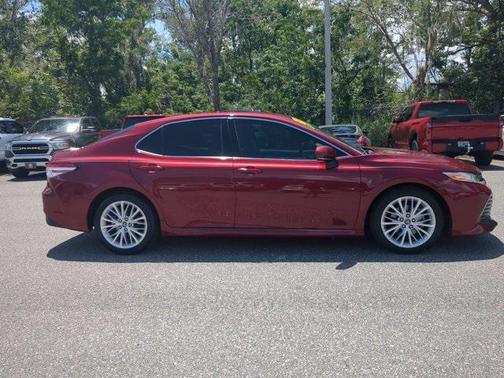 2018 Toyota Camry XLE