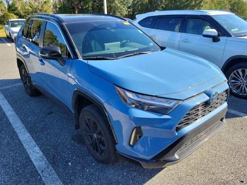 2024 Toyota RAV4 Hybrid SE