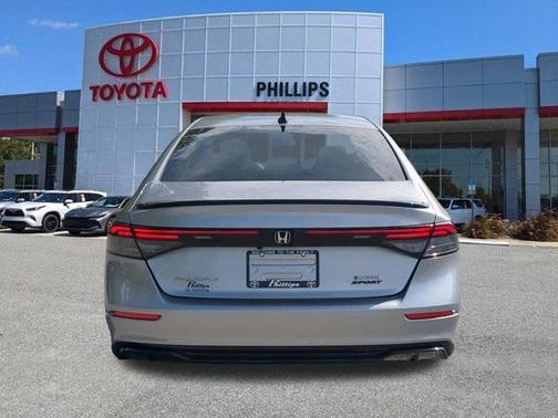 2023 Honda Accord Hybrid Base
