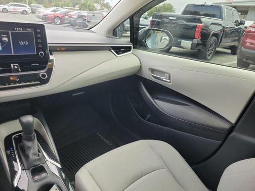 2020 Toyota Corolla Hybrid LE