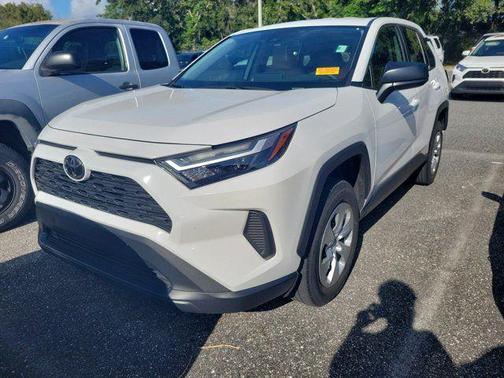 Ice Cap 2024 Toyota RAV4 LE