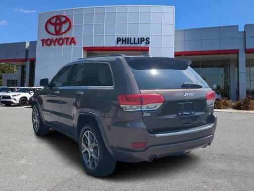 2020 Jeep Grand Cherokee Overland