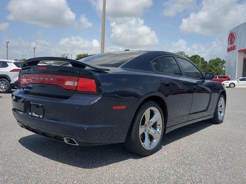 2014 Dodge Charger SXT