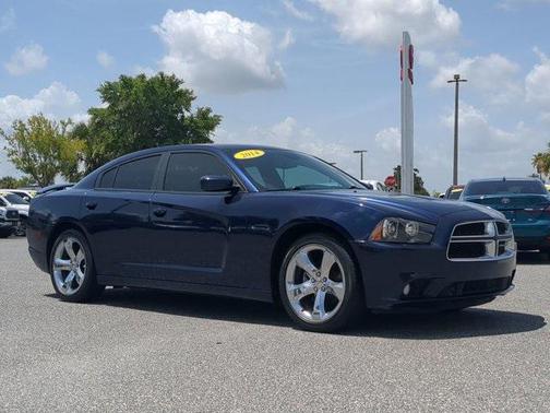2014 Dodge Charger SXT