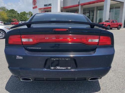 2014 Dodge Charger SXT