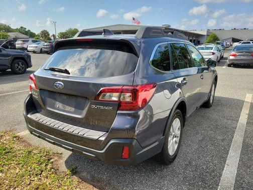 Gray Metallic 2018 Subaru Outback 2.5i Premium