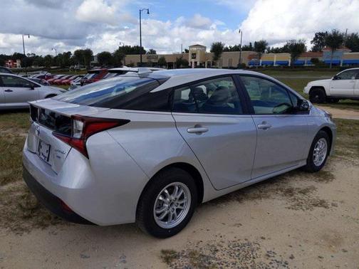2021 Toyota Prius XLE