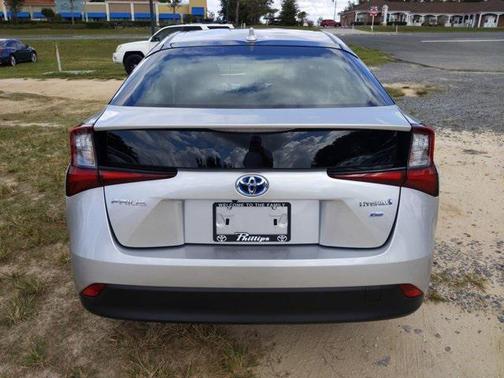 2021 Toyota Prius XLE