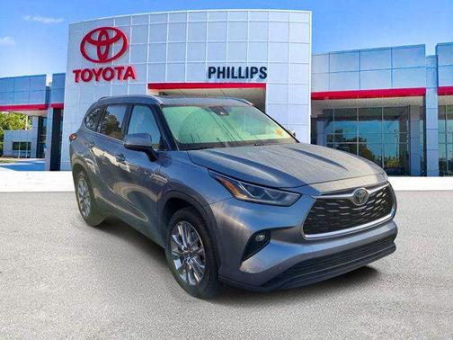 2022 Toyota Highlander Limited