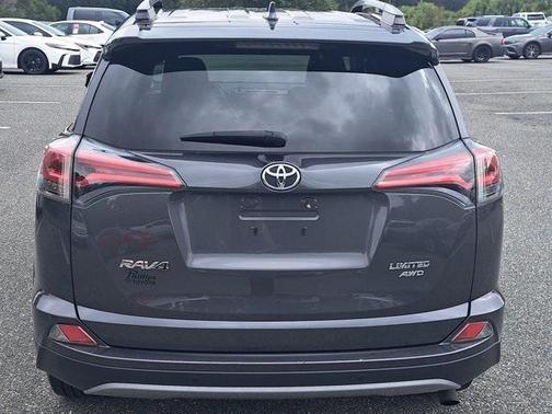 2017 Toyota RAV4 Limited