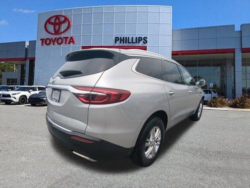 2020 Buick Enclave FWD Essence