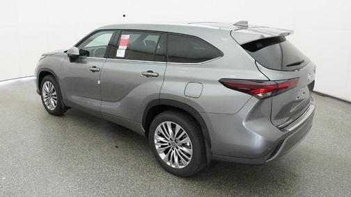 Heavy Metal 2026 Toyota Highlander Platinum