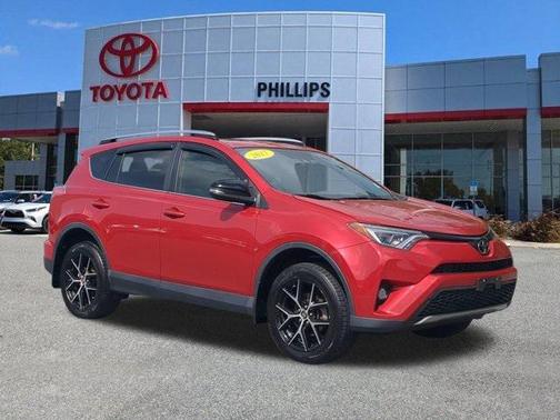 2017 Toyota RAV4 SE