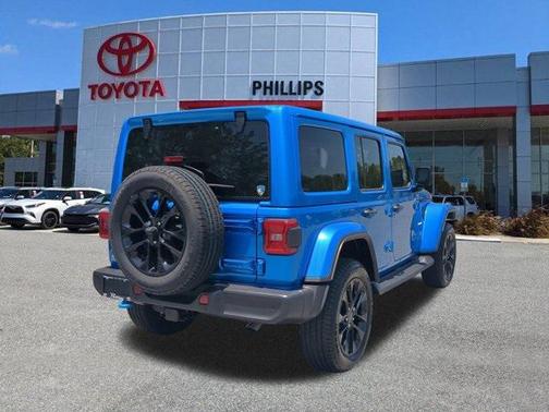 2024 Jeep Wrangler 4xe Sahara