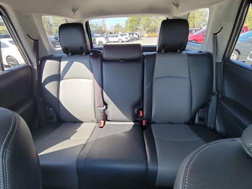 2016 Toyota 4Runner SR5 Premium