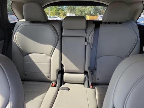 2024 INFINITI QX50 LUXE