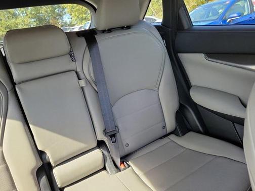 2024 INFINITI QX50 LUXE