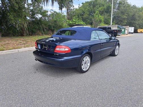 2004 Volvo C70 HT