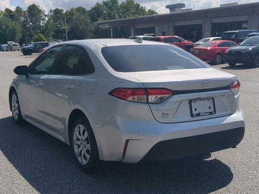 Classic Silver Metallic 2023 Toyota Corolla LE