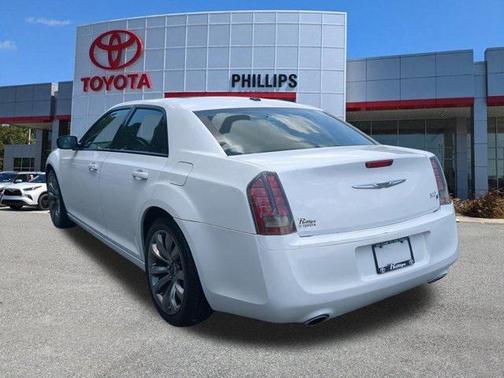 2014 Chrysler 300 S