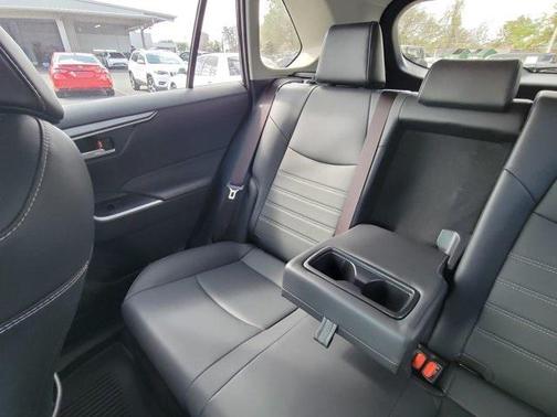 2025 Toyota RAV4 Hybrid XLE Premium