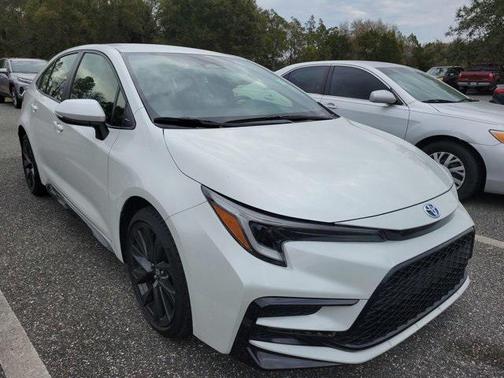 2023 Toyota Corolla SE