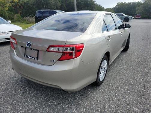 2014 Toyota Camry Hybrid LE