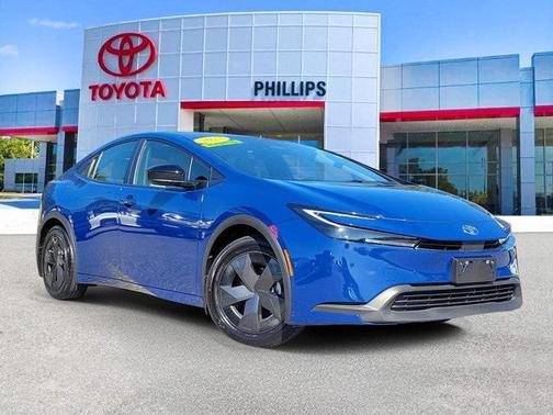 2023 Toyota Prius LE