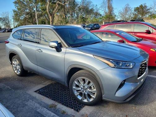 2023 Toyota Highlander Limited