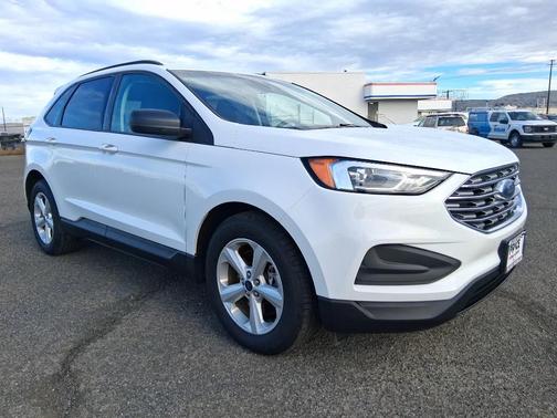 2020 Ford Edge SE