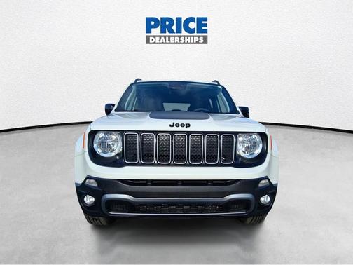 Alpine White Clearcoat 2023 Jeep Renegade Upland