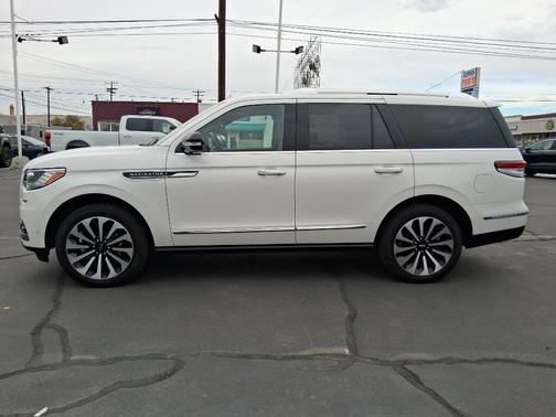 2024 Lincoln Navigator Reserve
