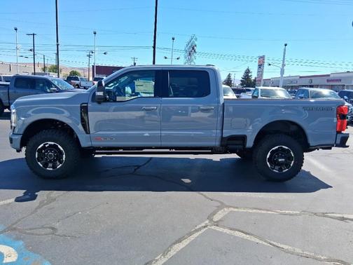 2025 Ford F-250 Lariat