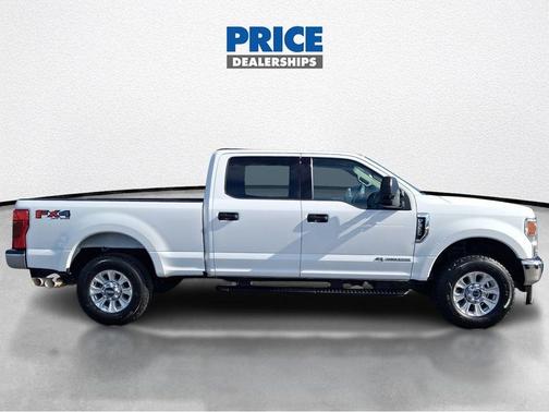 Oxford White 2022 Ford F-350 XLT