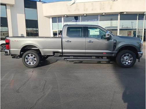 2025 Ford F-350 Lariat