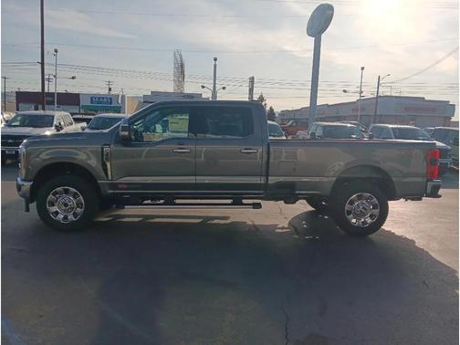 2025 Ford F-350 Lariat