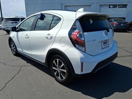 2018 Toyota Prius c Two