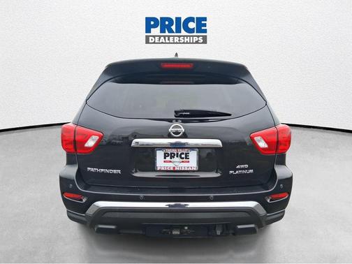 2020 Nissan Pathfinder Platinum 4WD