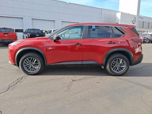 2023 Nissan Rogue S