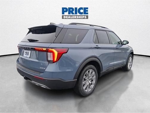 Vapor Blue Metallic 2026 Ford Explorer Active
