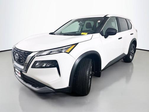 Glacier White 2023 Nissan Rogue S