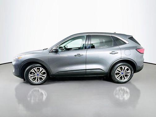 Gray Metallic 2022 Ford Escape SEL