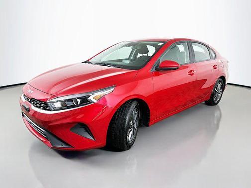 2022 Kia Forte LXS