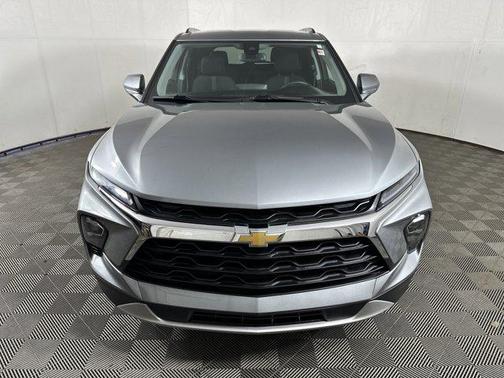 Sterling Gray Metallic 2024 Chevrolet Blazer 2LT