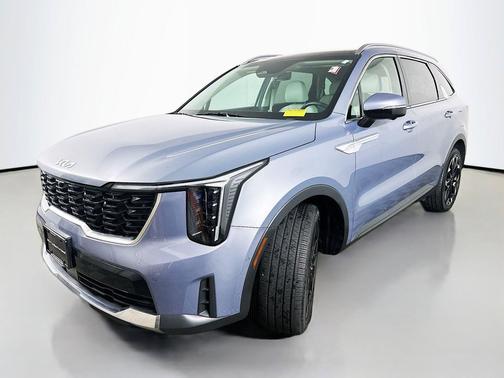 Everlasting Silver 2024 Kia Sorento SX