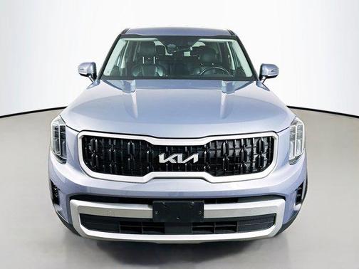 2023 Kia Telluride LX