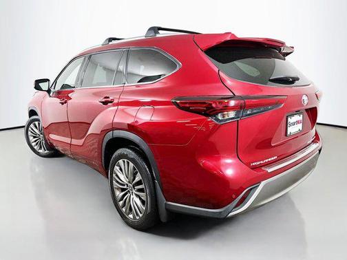 Ruby Red 2020 Toyota Highlander Platinum